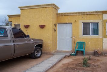Casa en  Calle De Los Hoyos 50, Infonavit San Diego, Pitiquito, Sonora, 83960, Mex
