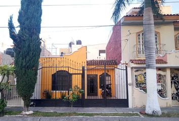 Casa en  Joaquín Aarón, Guadalajara, Jalisco