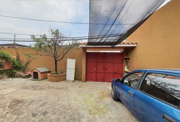 Casa en  Avicultura Independencia, Santa María Ahuacatitlán, Cuernavaca, Morelos, México