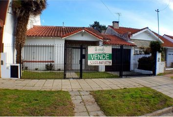 Casa en  Barrio El Martillo, Mar Del Plata