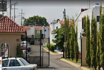 Casa en  Tienda De Abarrotes, Calle San Baltazar, Olímpica, Santa María, Guadalajara, Jalisco, 44350, Mex