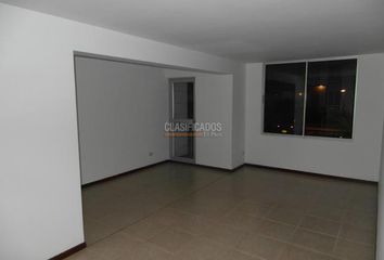 Apartment for rent in Valle del Lili, Cali