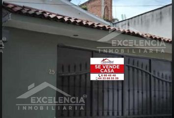 Casa en  Mariano Matamoros, Heroica Zitácuaro, Zitácuaro