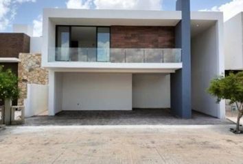 Casa en  Pueblo Cholul, Mérida, Yucatán