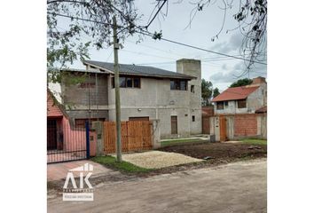 Casa en  Bosque Peralta Ramos, Mar Del Plata