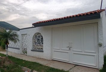 Casa en fraccionamiento en  Avenida San Miguel 6-6, Fraccionamiento San Diego, Tlajomulco De Zúñiga, Jalisco, 45660, Mex