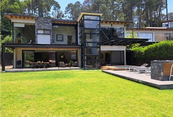 Casa en condominio en  Avándaro, Valle De Bravo