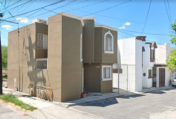 Casa en  Avenida Pedro Infante, Paseo De Los Leones, Hacienda Santa Clara, Monterrey, Nuevo León, 64346, Mex