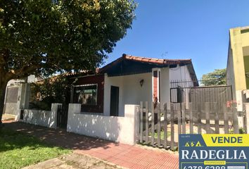 Casa en  Burzaco, Partido De Almirante Brown