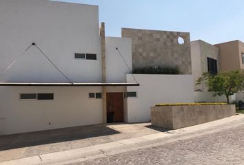 Casa en  Fraccionamiento Cumbres Del Lago, Municipio De Querétaro