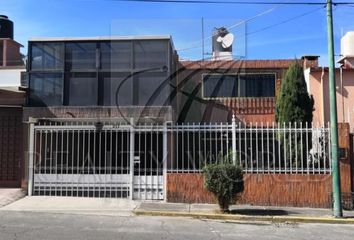 Casa en  Rancho La Mora, Toluca