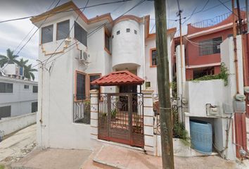 Casa en  Calle Loma De Oro 506, Fraccionamiento Lomas De Rosales, Tampico, Tamaulipas, 89100, Mex