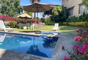 Casa en  Avándaro, Valle De Bravo