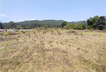 Lote de Terreno en  Valle De Bravo, Valle De Bravo