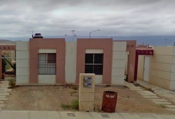 Casa en fraccionamiento en  Ensenada, Baja California, Mex