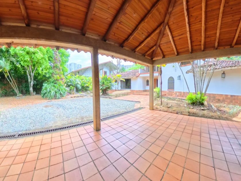 Casa en arriendo Valle Del Lili, Sur