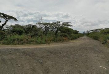 Terreno Comercial en  Rjvg+qv2, Puembo 170179, Ecuador