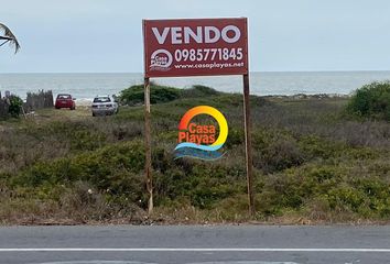 Terreno Residencial en  8j8x+c6 El Arenal, Ecuador
