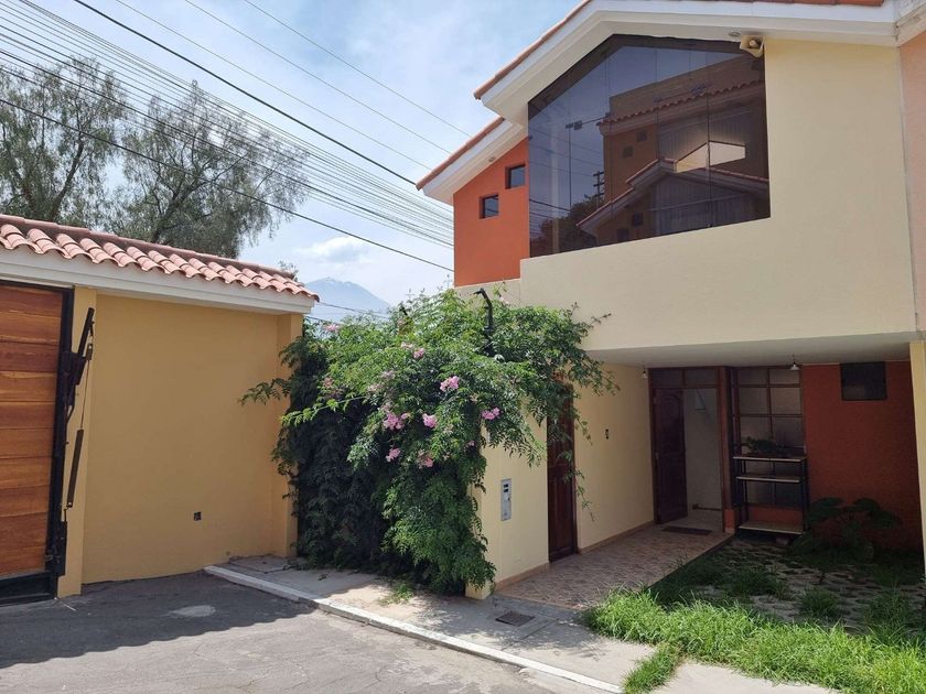 venta Casa en Arequipa Distrito, Arequipa (947840)