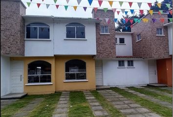 Casa en  Calle 5 De Mayo, San Bartolomé Tlaltelulco, Metepec, México, 52160, Mex