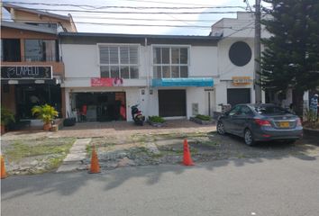 Local Comercial en  Conquistadores, Medellín