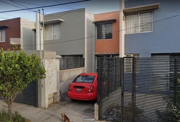 Casa en  Priv. Santa Blanca 3098, 45138, La Casita, Zapopan, Jalisco, Mexico