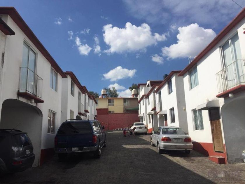 venta Casa en Morelia Centro, Morelia, Michoacán (MX20IL3695) icasas.mx
