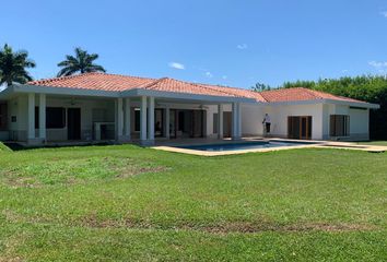 Casa en  Carrera 127c 18a-2-18a-100, Club Farallones, Cali, Valle Del Cauca, Col