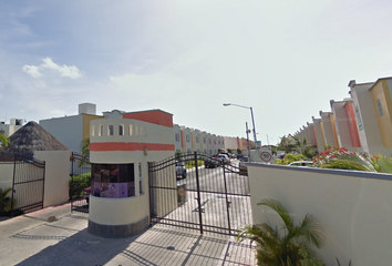 Casa en fraccionamiento en  Calle 55, Fraccionamiento Los Corales, Benito Juárez, Quintana Roo, 77528, Mex
