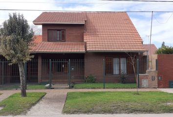 Casa en  Caisamar, Mar Del Plata