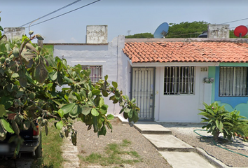 Casa en  Calle Ecuador 848, Lomas De Enmedio, Puerto Vallarta, Jalisco, 48290, Mex