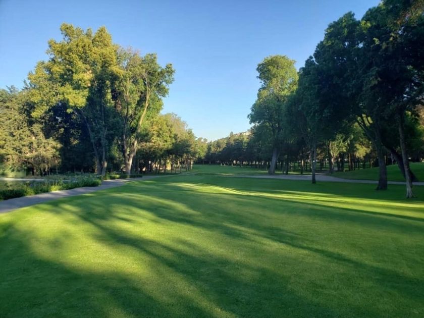 venta Lote de Terreno en Club de Golf Hacienda, Atizapán de Zaragoza  (EB-KG4486s)