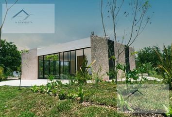 Lote de Terreno en  Villas La Hacienda, Mérida, Yucatán