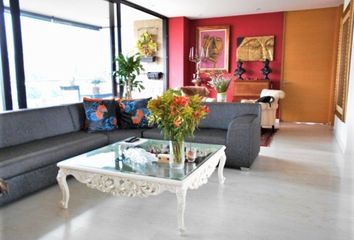 Apartamento en  Poblado, Medellín