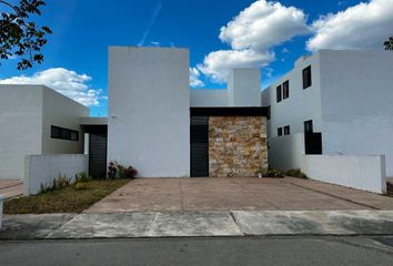 Casa en  Pueblo Cholul, Mérida, Yucatán