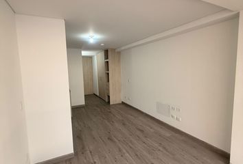 Apartamento en Santa María Del Lago, Bogotá