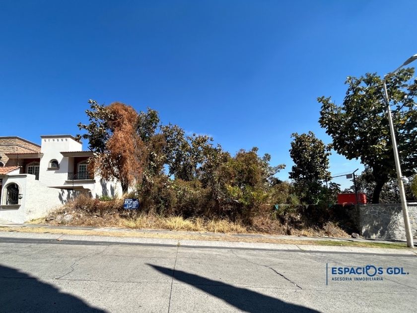 venta Lote de Terreno en Bugambilias, Zapopan, Zapopan, Jalisco  (EB-MO9190s)