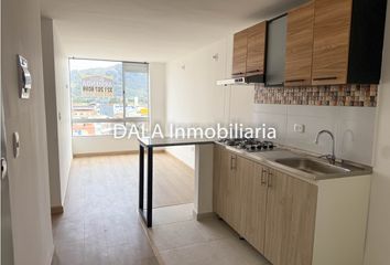 Apartamento en Calle 5, Casco Urbano De Chía, Chía, Sabana Centro, Cundinamarca, Rap (especial) Central, 250001, Colombia