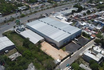 Nave en  Anillo Periférico Lic. Manuel Berzunza, Fraccionamiento Las Aguilas, Mérida, Yucatán, 97134, Mex