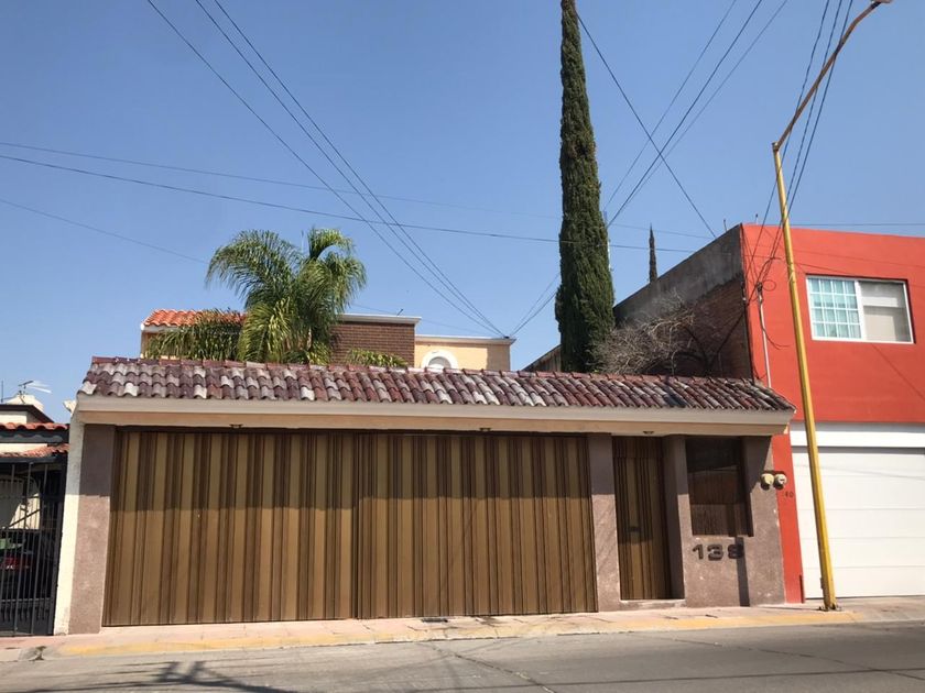 renta Casa en Zona Centro, Aguascalientes, Ciudad de Aguascalientes  (486349--485)