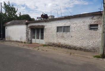 Casa en  Valentín Alsina, Partido De Lanús