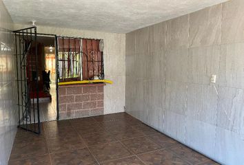 Casa en  Paseo De Los Virreyes, Parque Residencial Coacalco, San Francisco Coacalco, Coacalco De Berriozábal, México, 55720, Mex