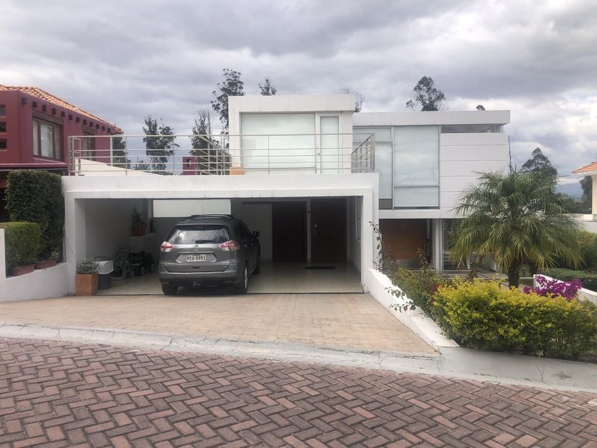 venta Casa en Nayón, Quito (PHO5784240) icasas.ec