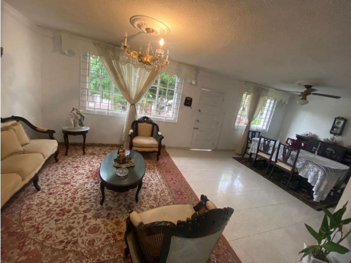 Casa en arriendo Andalucía (Localidad Río-Mar) en Andalucia