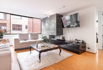 Apartamento en  La Carolina, Bogotá