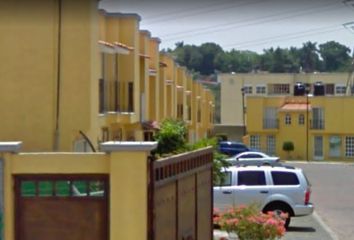 Casa en fraccionamiento en  Calle Guayabos, Chipitlán, Cuernavaca, Morelos, 62070, Mex