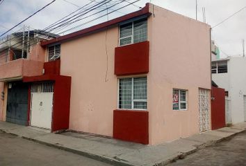 Casa en  Félix Ireta, Morelia, Michoacán