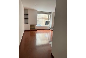 Apartment for rent in Santa Barbara Norte, Bogotá