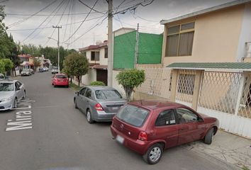 Casa en  Calle Mira Lago 49, Centro Urbano, Fraccionamiento Cumbria, Cuautitlán Izcalli, México, 54740, Mex