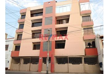 Departamento en  Taller De Mecanica Diessel, Calle Daniel Hoyle, Trujillo, La Libertad, 13001, Per